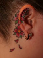 /album/galleria-foto-lasciati-ispirare-/ear-tattoo-flower-hcc09-47-e-jpg/